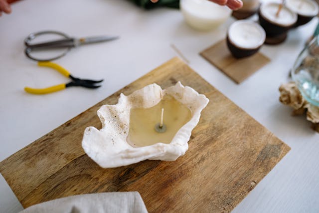 Eco-friendly candle packaging